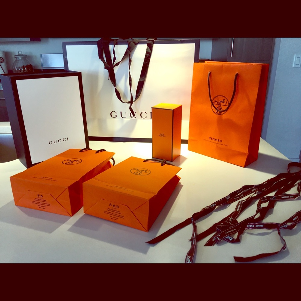 Designer Hermès/Gucci shopping bags & boxes